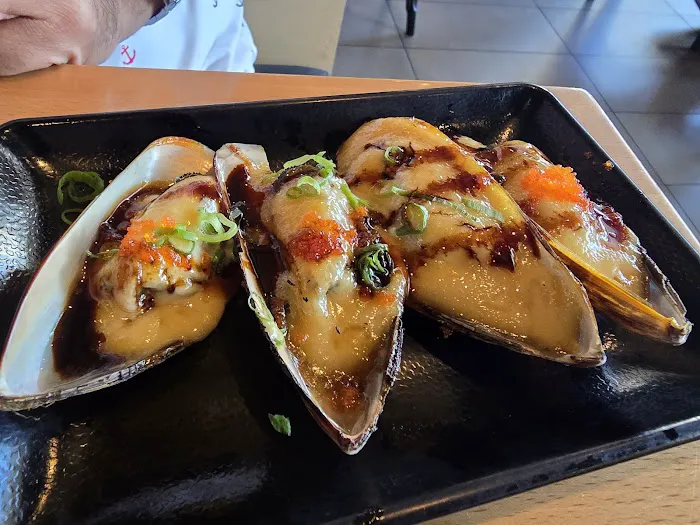 Tomikawa Sushi Bar Restaurant Picture 9