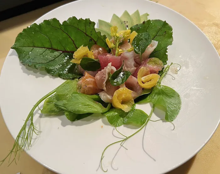 Miki Sushi & Sake Picture 9