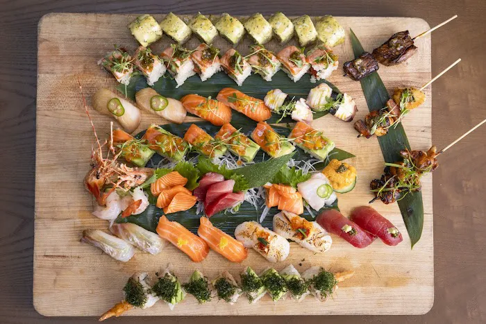 Oto Sushi Picture 4