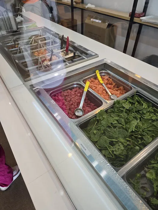 Jimmy's Poke & Sushi Burrito Picture 10