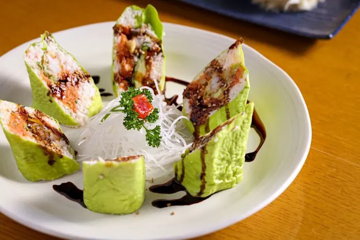 Oishi Sushi Picture 8