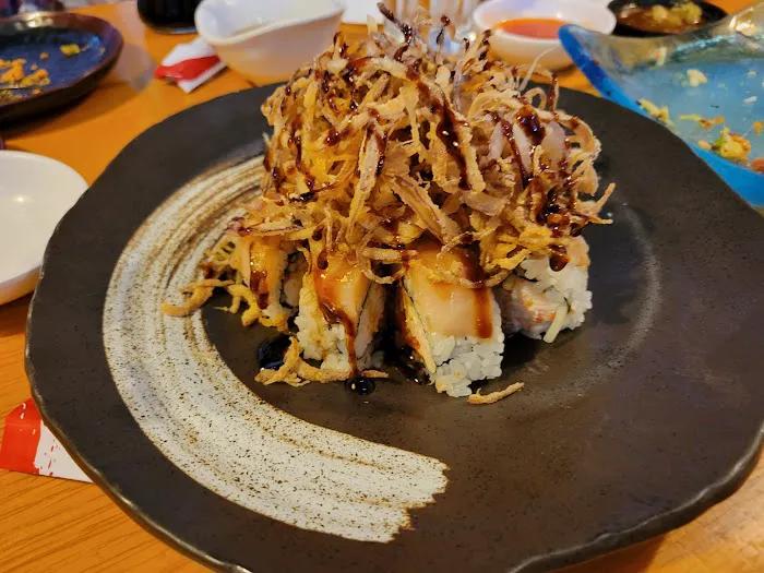 Oishi Sushi Picture 10