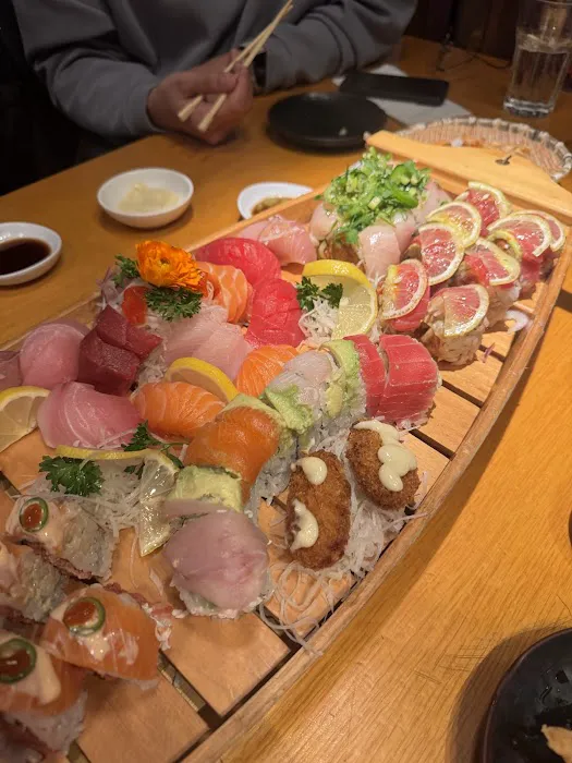 Oishi Sushi Picture 1