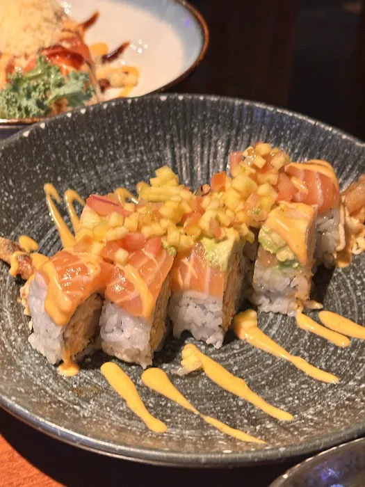 Crazy Rock'n Sushi - Glendale Picture 5