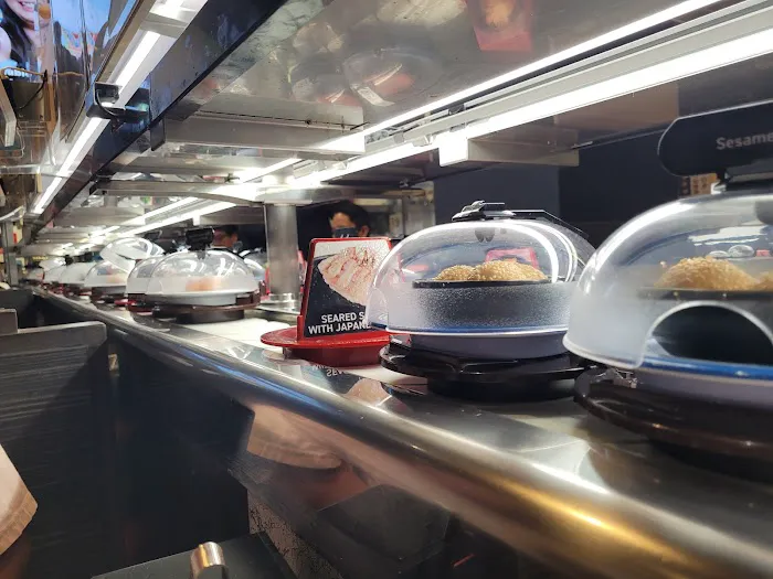 Kura Revolving Sushi Bar Picture 6