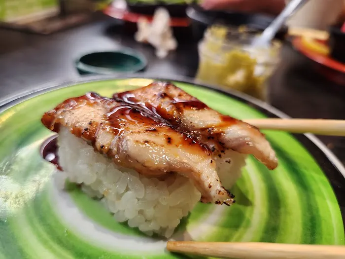 Kura Revolving Sushi Bar Picture 3