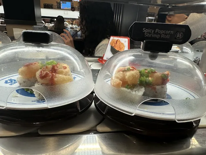 Kura Revolving Sushi Bar Picture 9