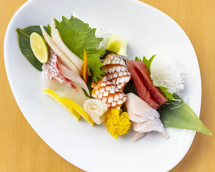Kombu Sushi Picture 7