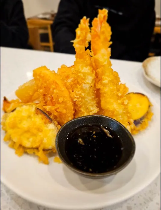 Akinori Sushi Picture 7