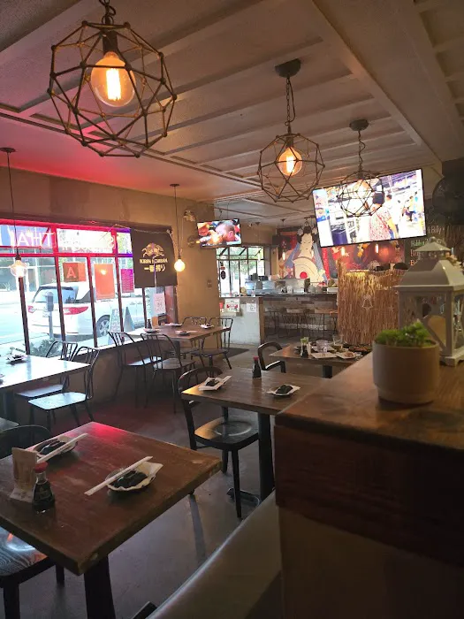 RIZE THAI SUSHI Picture 1