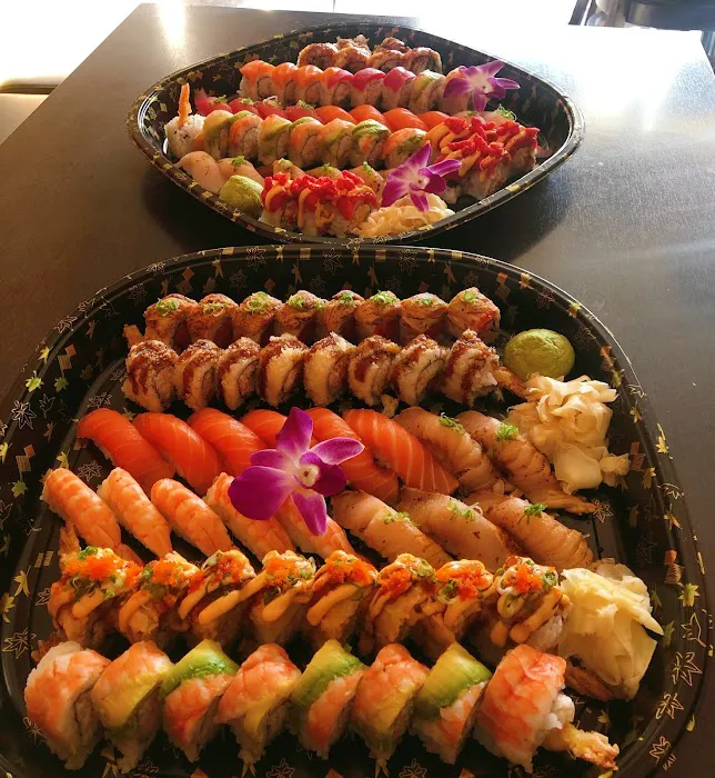 Sake Roll Sushi Picture 10