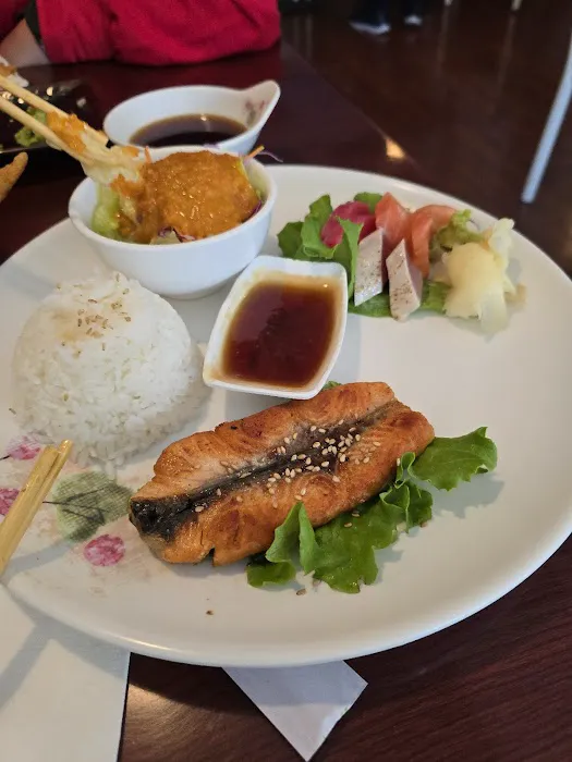 Sake Sushi Picture 5