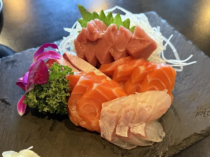 Mansun Sushi Picture 5