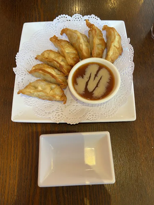 Mon Roll House Sushi Picture 10