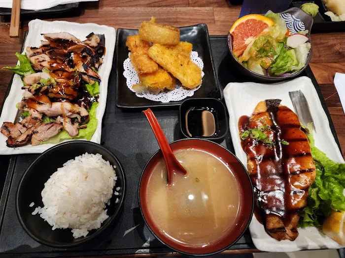 AMI Japanese Restaurant Picture 9