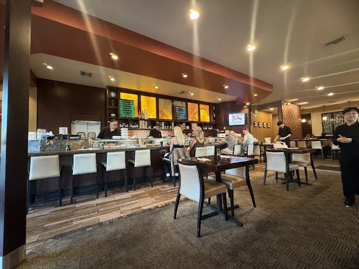 Zen Sushi Picture 4