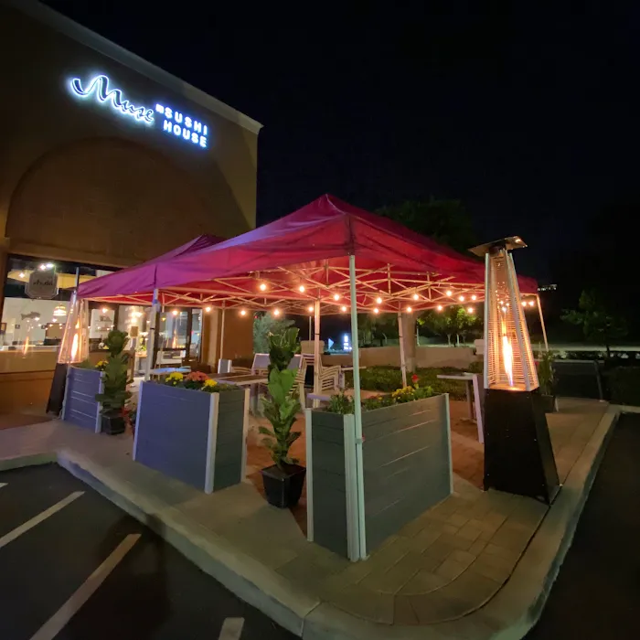 Muse Sushi House Picture 9