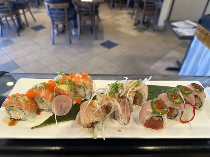 Tomo Sushi Picture 6