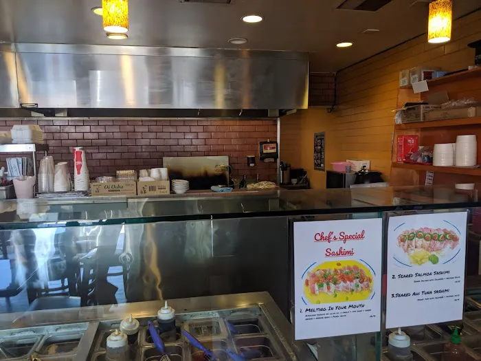Poki Ramen & Sushi Picture 2