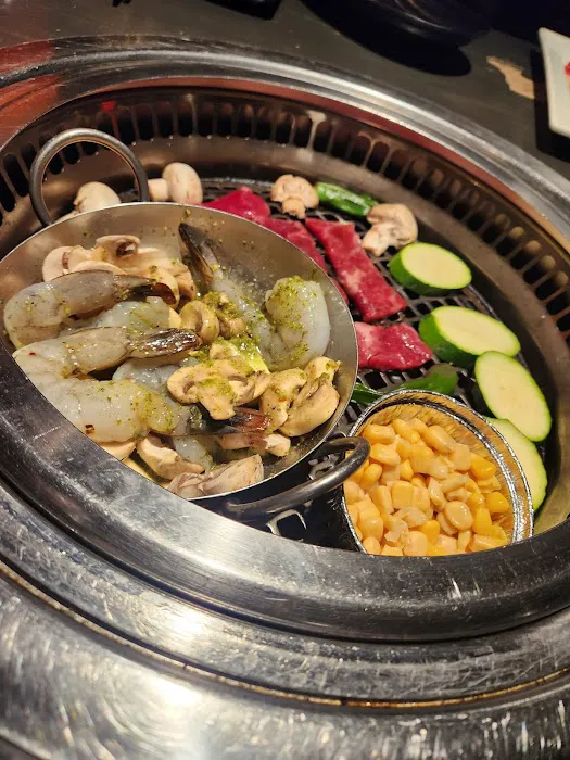 Gyu-Kaku Japanese BBQ Picture 4