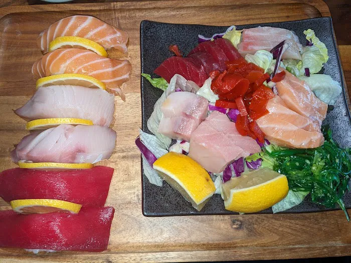 Fat Fish 🍣 🥢 Picture 4