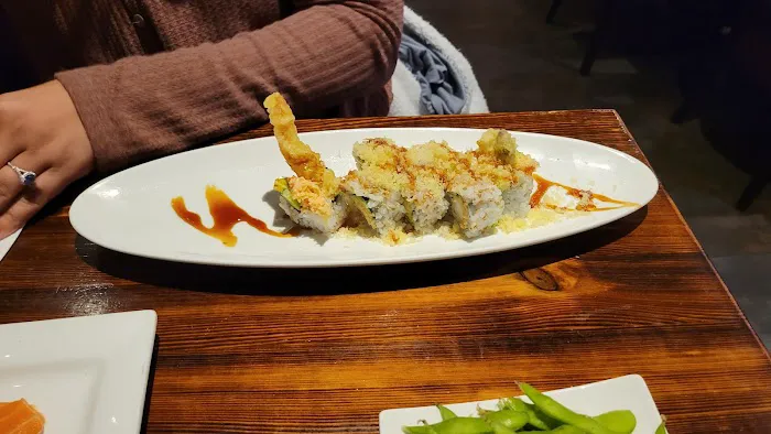 Ahi Ahi Sushi Bar and Grill Picture 2