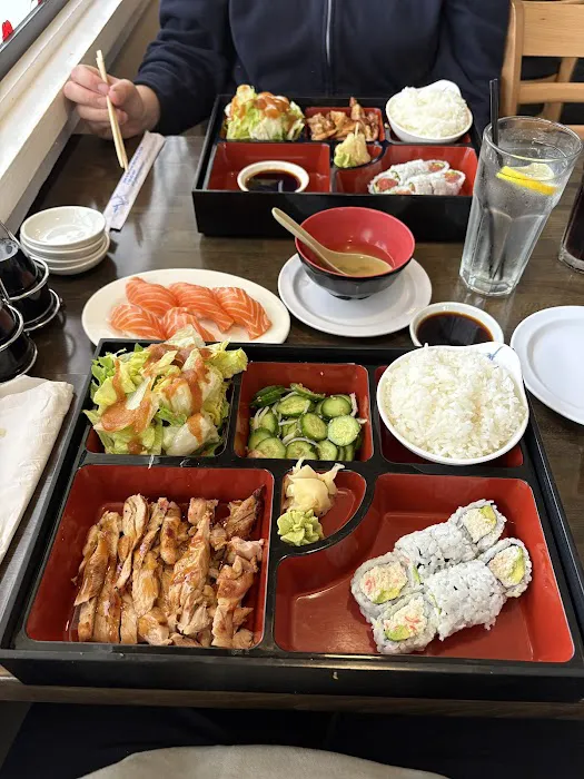 Minato Sushi Picture 10