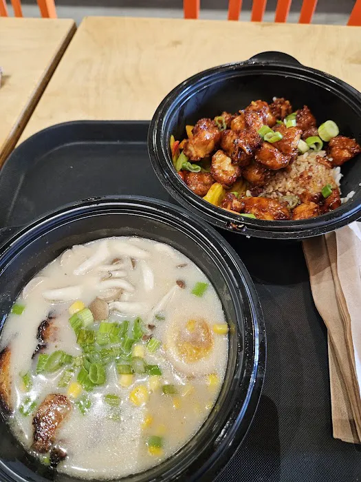 Tomo Noodles & Dumplings Picture 6