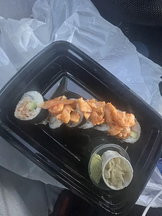 Tom's Sushi House Picture 5