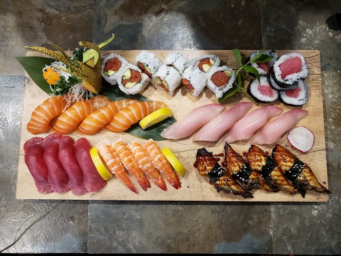 Drunken Fish sushi Picture 10