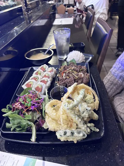Oni sushi Picture 4