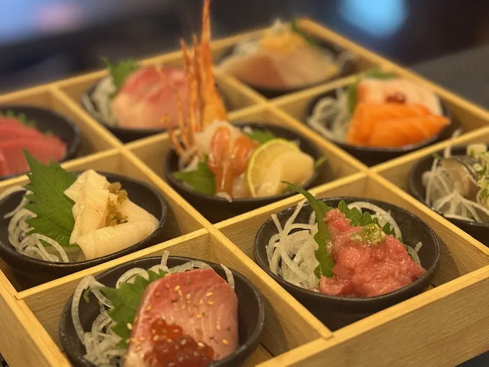 Bengee Sushi Picture 3