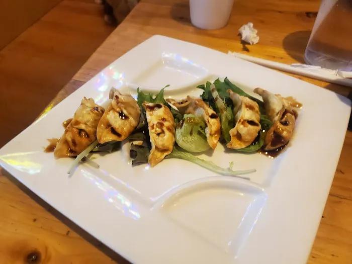 TOMO 7 SUSHI Picture 6