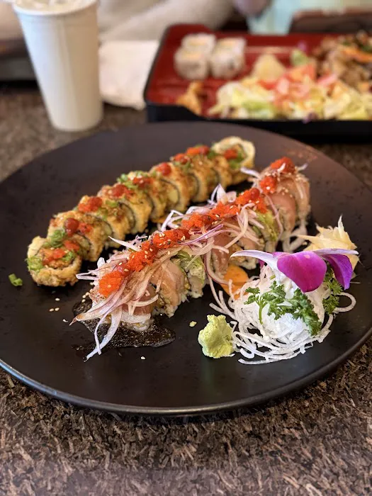 Nami Sushi Bar Picture 1