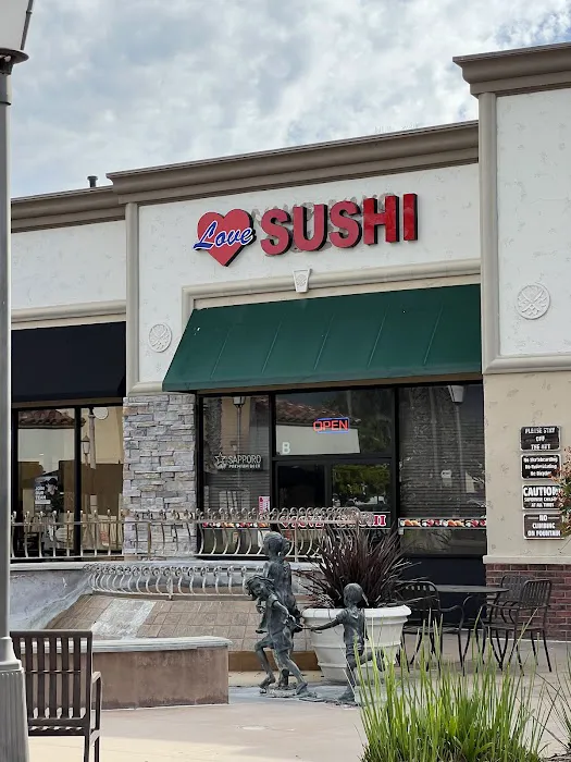 Nami Sushi Bar Picture 5