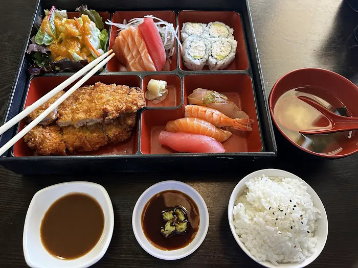 Miso Sushi & Grill Picture 8