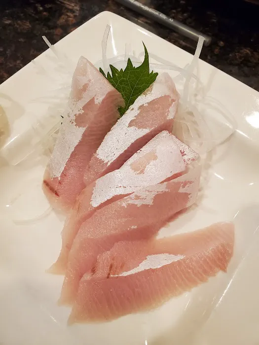 Kuma Sushi Picture 6