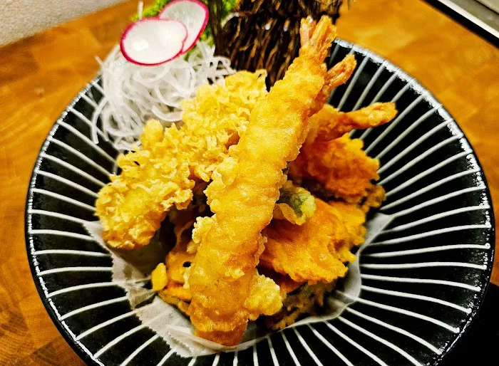 Yatai Sushi Picture 7