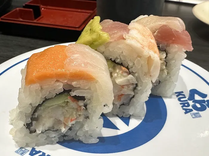 Kura Revolving Sushi Bar Picture 6