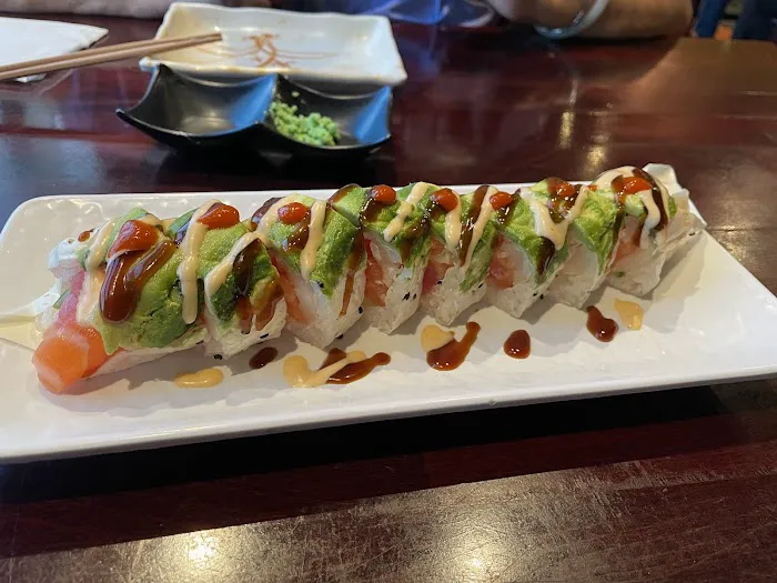 Sake 2 Me Sushi Picture 9