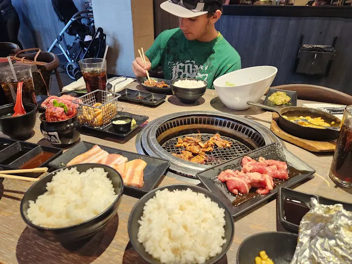 Gyu-Kaku Japanese BBQ Picture 3