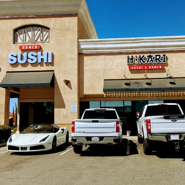 hikari sushi & ramen Picture 9