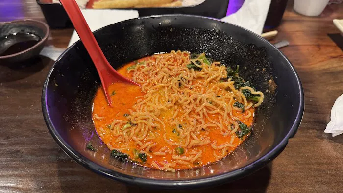 hikari sushi & ramen Picture 2