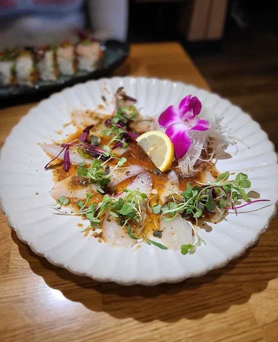 Momo Sushi Picture 6