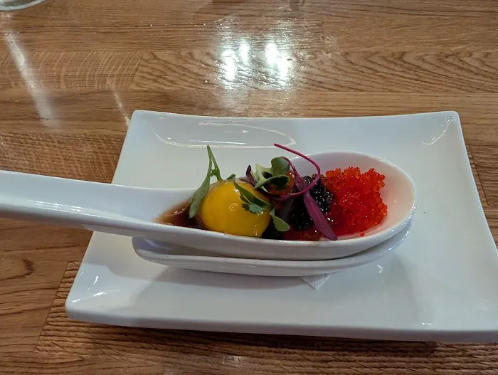 Momo Sushi Picture 10