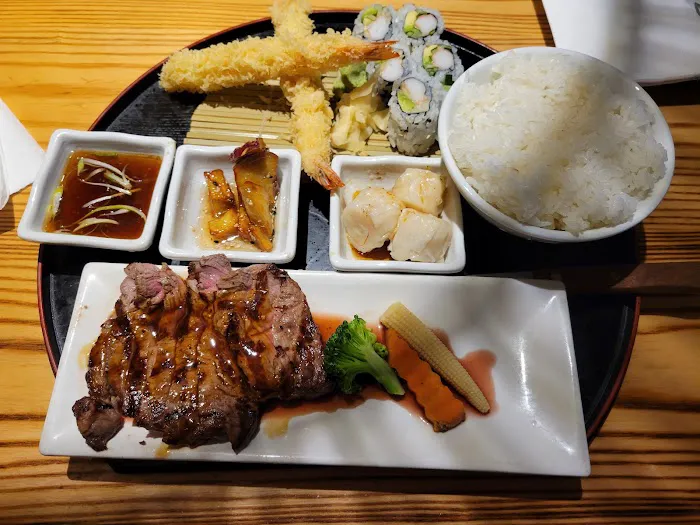 Ooka Sushi & hibachi steak House Picture 7