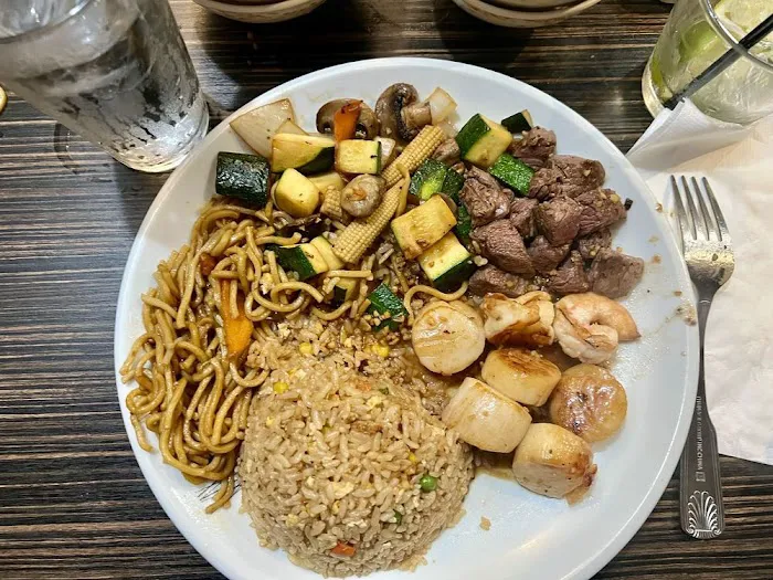 Ooka Sushi & hibachi steak House Picture 9