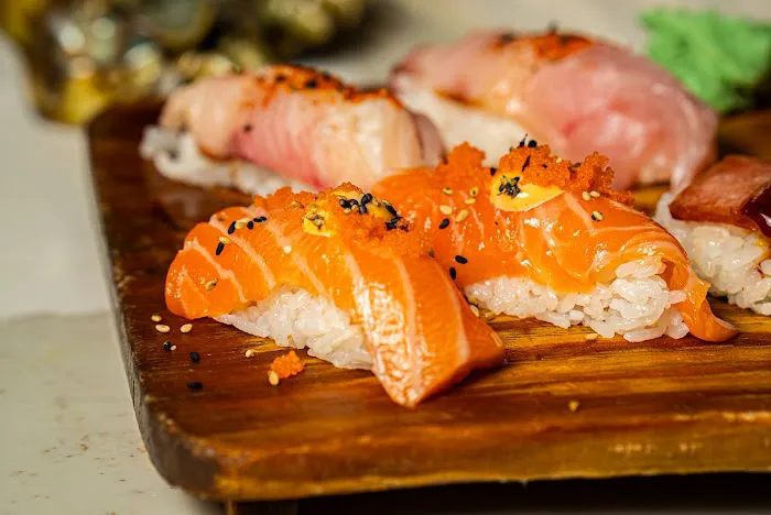 Maki Sushi & Cocktails Picture 5