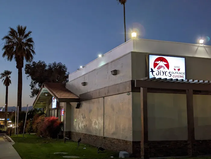 Taiyos Sushi & Poki Picture 2