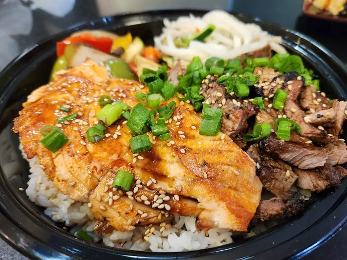The Bowl Sushi & Grill Picture 9